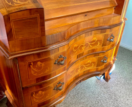Credenza d&rsquo;epoca in legno