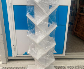 mobiletto per libri